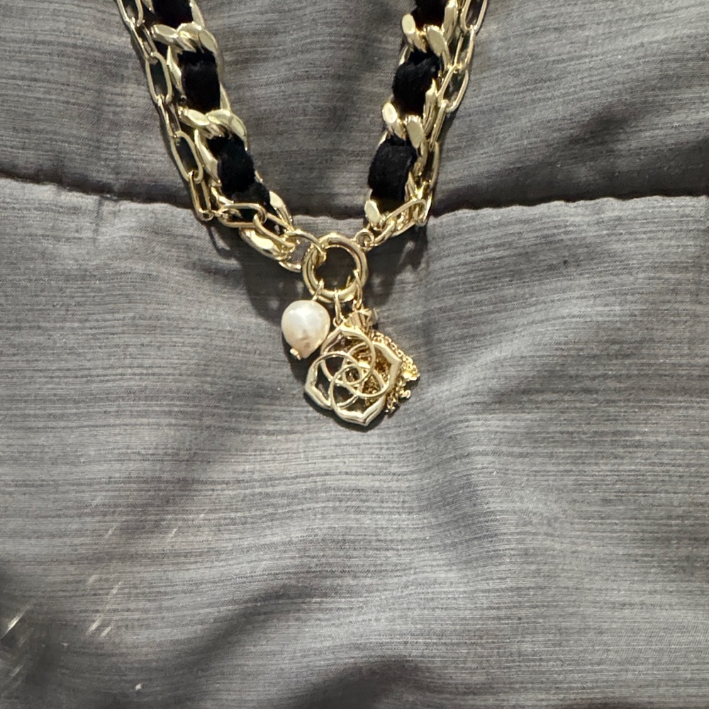 Gold and Black Chain Necklace and Earring Set New with tags - Picture 3 of 9
